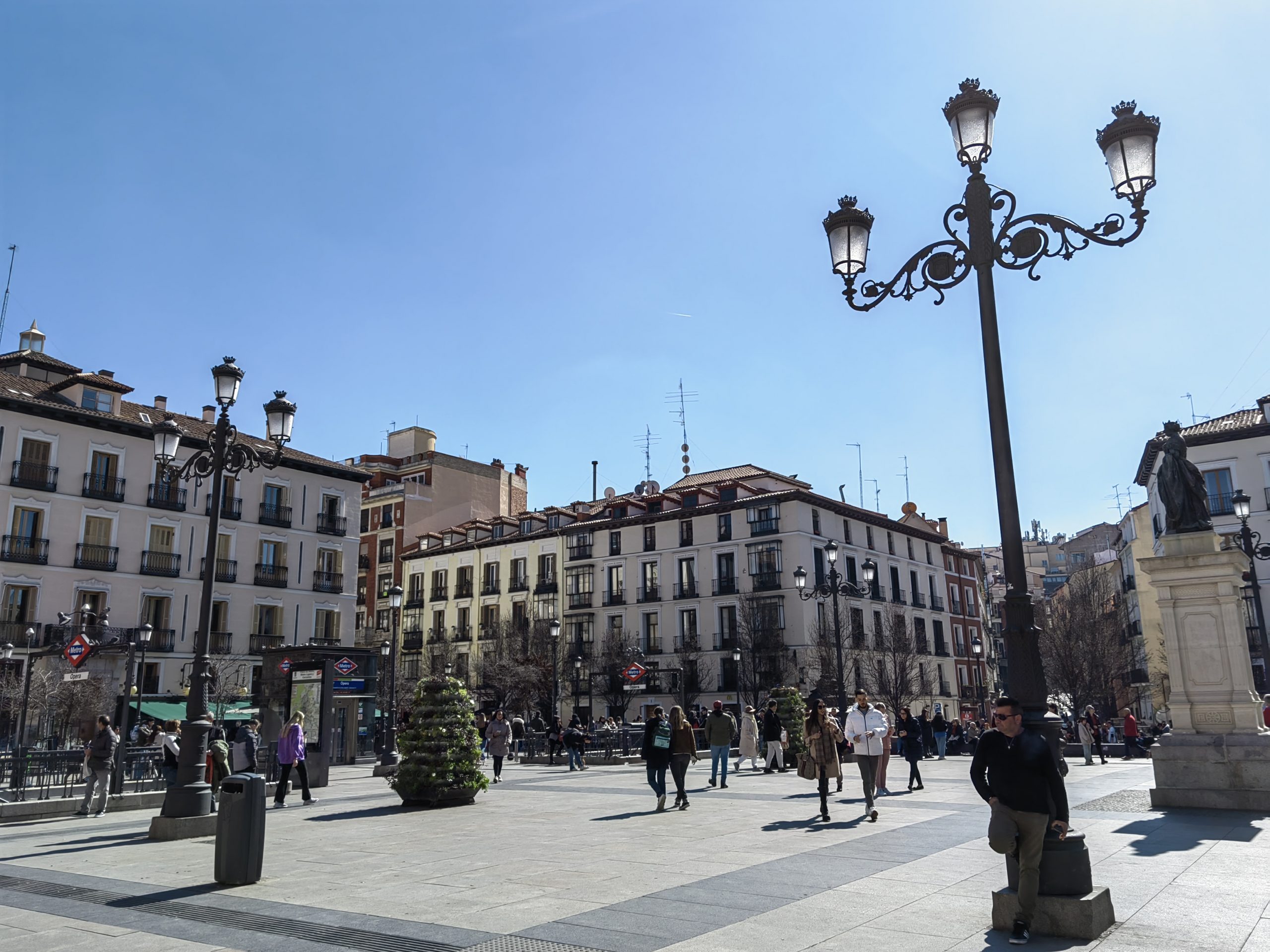 Plaza de Ópera de Madrid 2023